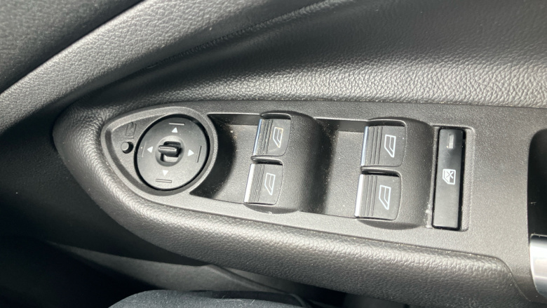 Ford Kuga 2.0 TDCi ST-Line 5dr 2WD Diesel Estate